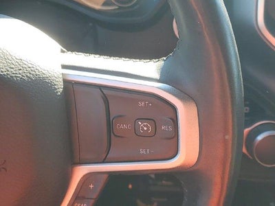 2019 RAM 1500 Big Horn/Lone Star Crew Cab 4x4 5'7" Box