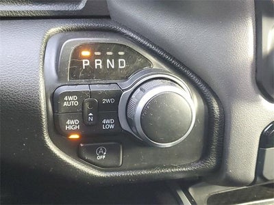 2020 RAM 1500 Big Horn Crew Cab 4x4 5'7" Box