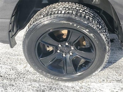 2020 RAM 1500 Big Horn Crew Cab 4x4 5'7" Box