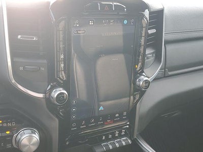 2023 RAM 1500 Laramie Crew Cab 4x4 5'7" Box