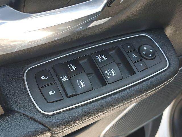 2022 RAM Ram 1500 Pickup Laramie - Photo 16