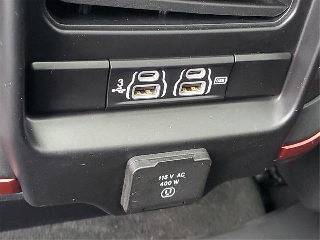 2020 RAM 1500 Rebel Crew Cab 4x4 5'7" Box