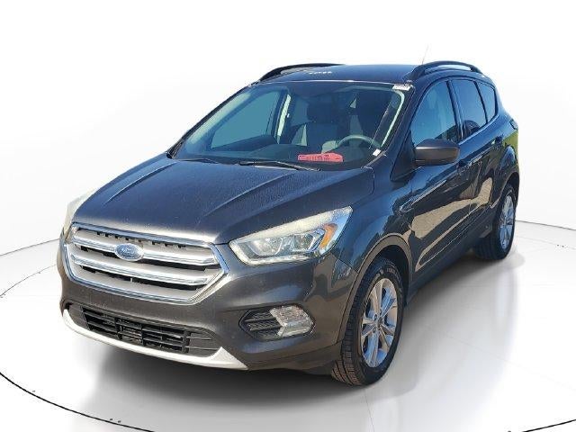 Used 2017 Ford Escape SE with VIN 1FMCU9G97HUD93067 for sale in Grand Blanc, MI