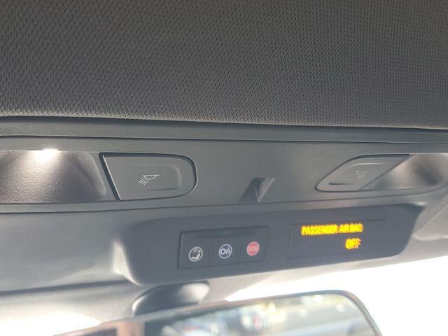 2021 Chevrolet Camaro 1LT - Photo 27