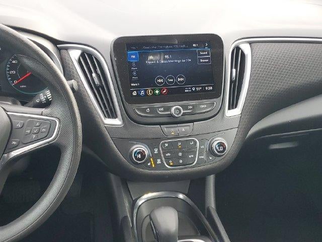 2024 Chevrolet Malibu 1LT - Photo 13