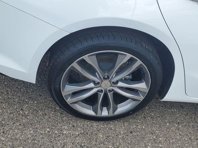 2024 Chevrolet Malibu 2LT