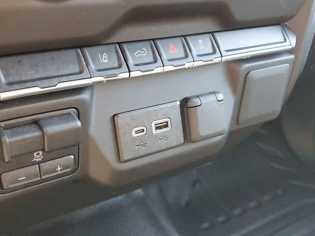 2025 Chevrolet Silverado 3500 HD WT