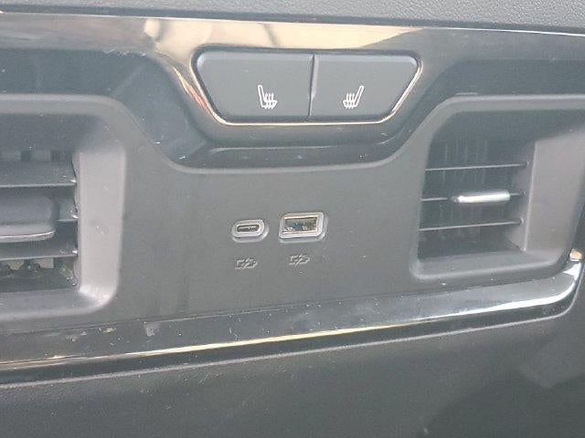2025 Chevrolet Silverado 2500HD ZR2 - Photo 10