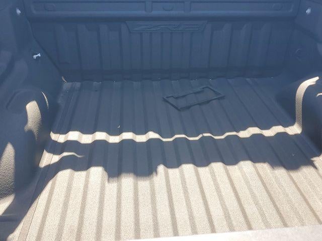 2021 Chevrolet Colorado ZR2 - Photo 7