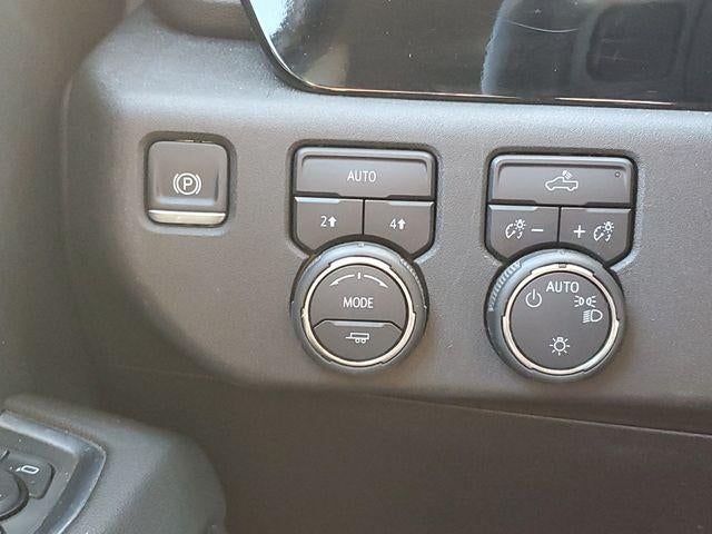 2024 Chevrolet Silverado 1500 LT - Photo 19