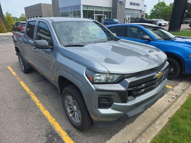 2025 Chevrolet Colorado WT/LT