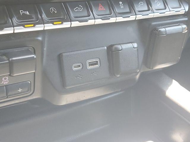 2019 Chevrolet Silverado 1500 LTZ - Photo 29