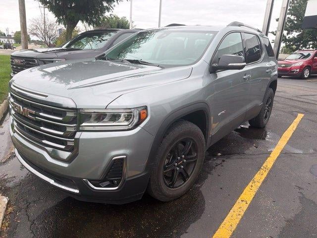 2023 GMC Acadia AT4
