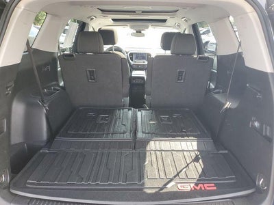 2022 GMC Acadia SLE