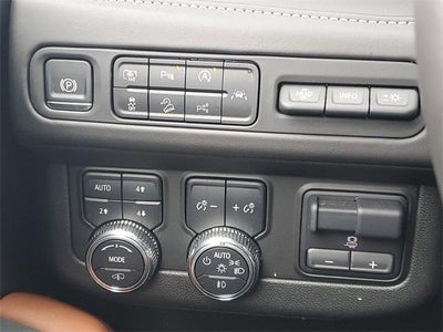 2024 GMC Yukon Denali Ultimate