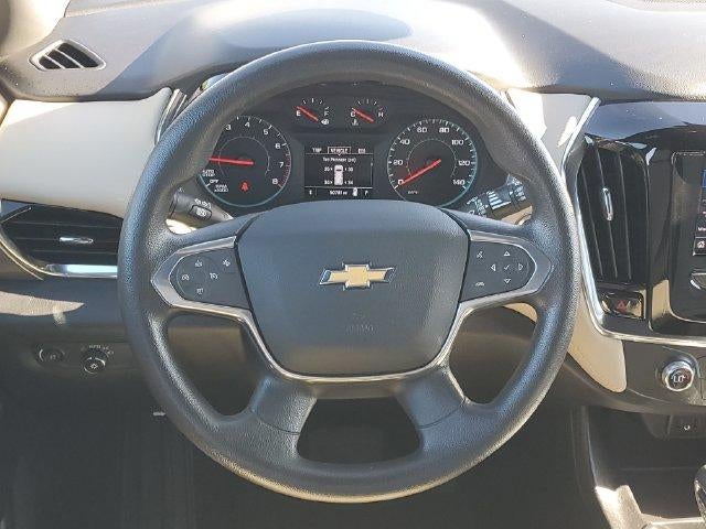 2023 Chevrolet Traverse LS - Photo 13