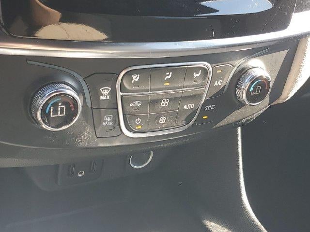 2023 Chevrolet Traverse LS - Photo 27