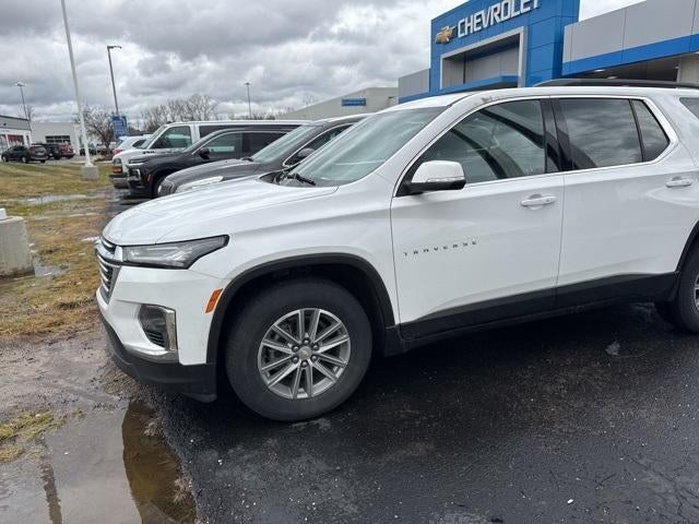 2022 Chevrolet Traverse LT Cloth