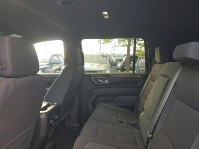 2023 Chevrolet Suburban LS