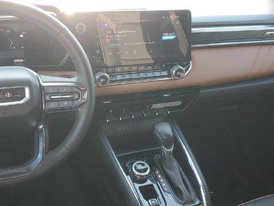 2023 GMC Canyon 4WD AT4