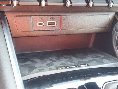 2023 GMC Canyon 4WD AT4
