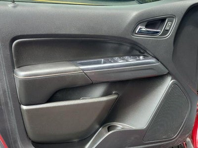 2021 GMC Canyon 4WD AT4 w/Leather
