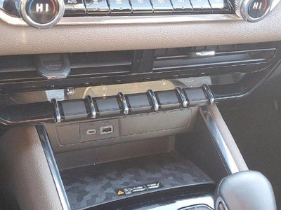 2023 GMC Canyon 4WD Denali