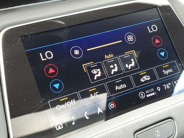 2021 Cadillac XT4 AWD Premium Luxury