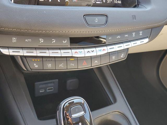 2021 Cadillac XT4 Premium Luxury