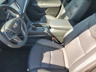 2025 Cadillac XT5 Luxury
