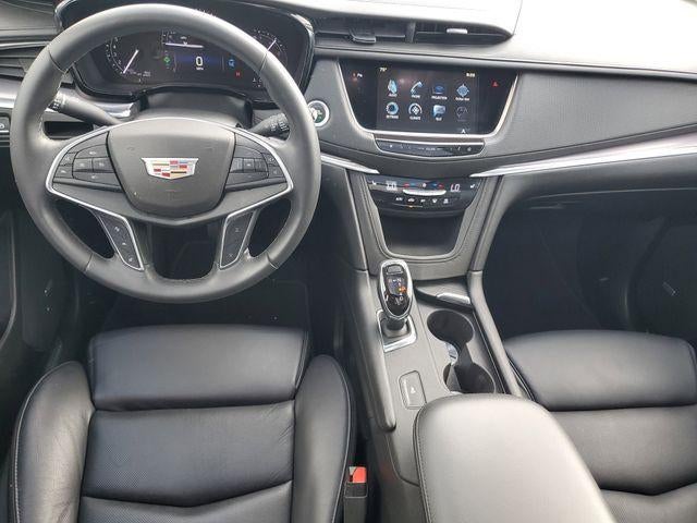 2017 Cadillac XT5 Luxury FWD