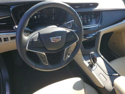 2018 Cadillac XT5 Luxury FWD