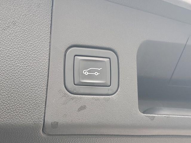 2018 Cadillac XT5 Luxury AWD