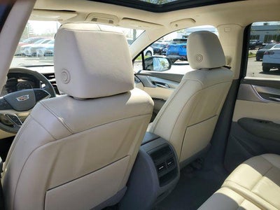 2022 Cadillac XT5 Premium Luxury