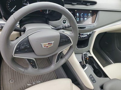 2018 Cadillac XT5 Luxury AWD