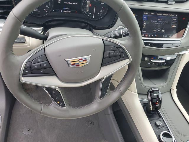 2024 Cadillac XT5 Premium Luxury