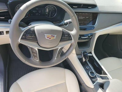 2024 Cadillac XT5 Premium Luxury