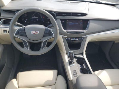 2017 Cadillac XT5 Premium Luxury AWD
