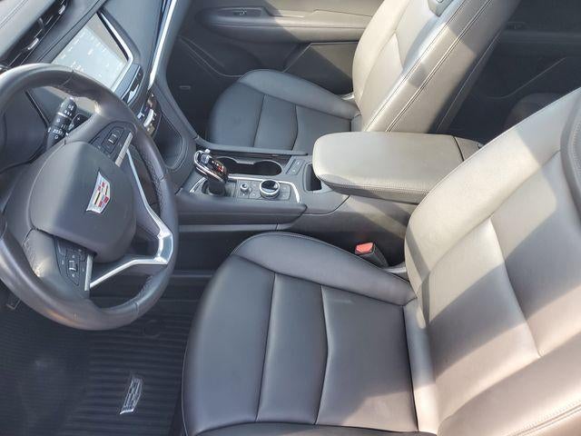 2025 Cadillac XT6 Luxury