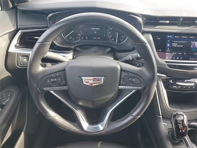 2024 Cadillac XT6 Luxury