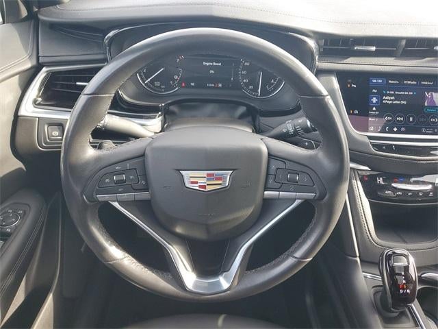 2024 Cadillac XT6 Luxury