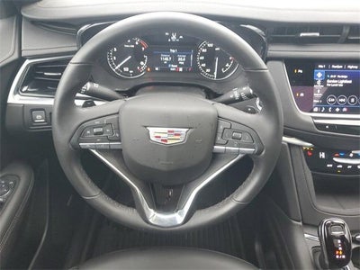 2025 Cadillac XT6 Luxury