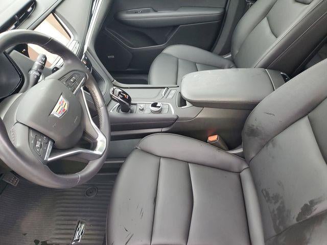 2024 Cadillac XT6 Luxury