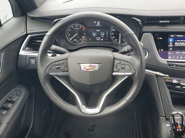 2024 Cadillac XT6 Luxury