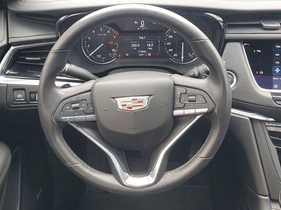 2025 Cadillac XT6 Luxury