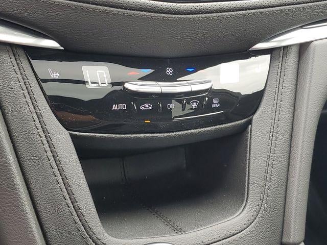 2024 Cadillac XT6 Luxury