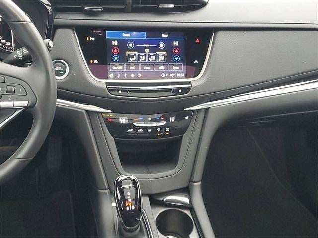 2024 Cadillac XT6 Luxury