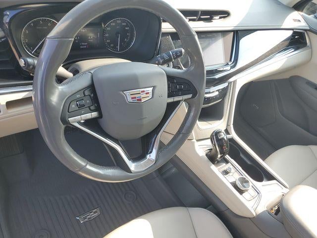 2020 Cadillac XT6 FWD Premium Luxury