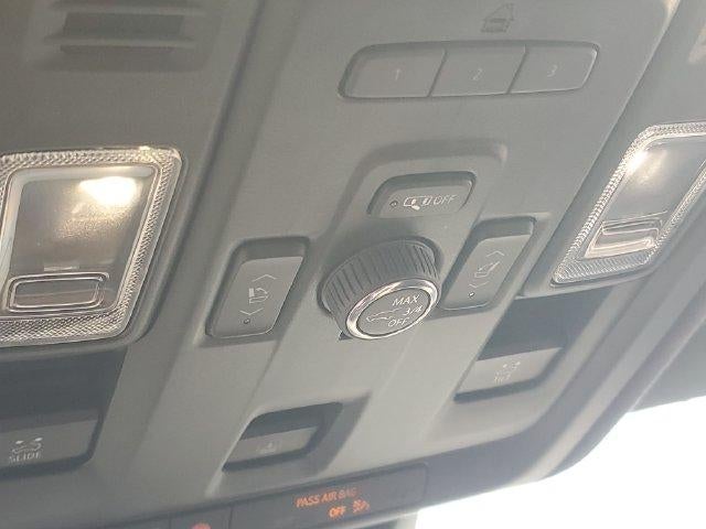2022 Cadillac Escalade Premium Luxury Platinum - Photo 29
