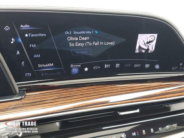 2023 Cadillac Escalade ESV Premium Luxury